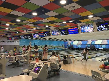 jugar bolos en barcelona|Boleras en Barcelona, estos son los Mejores Bowling